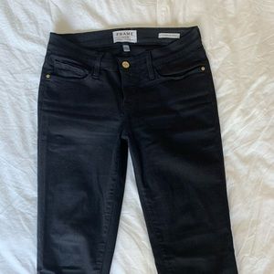 FRAME Le Skinny de Jeanne Black Skinny Jeans